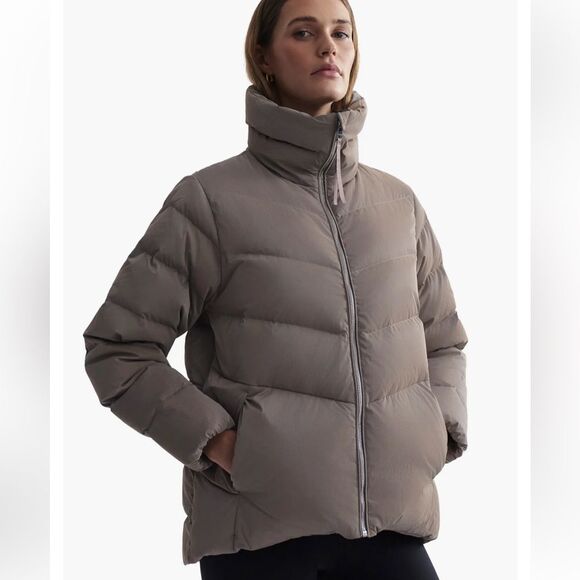 VARLEY Alena 700 Fill Power Down Puffer Jacket - Picture 1 of 10